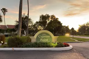 285 Cypress Point Dr, Palm Beach Gardens, FL 33418 - Photo 1