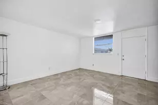 1801 S Treasure Dr, North Bay Village, FL 33141 - Photo 19