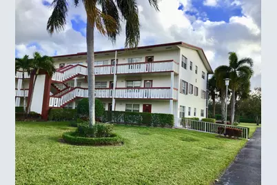 84 Brighton B, Boca Raton, FL 33434 - Photo 1
