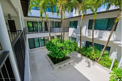 122 Peruvian Avenue #0071, Palm Beach, FL 33480 - Photo 3