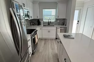 401 NE 19th Ave, Deerfield Beach, FL 33441 - Photo 1