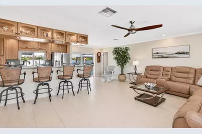 3001 NE 45th Street, Lighthouse Point, FL 33064 - Photo 9