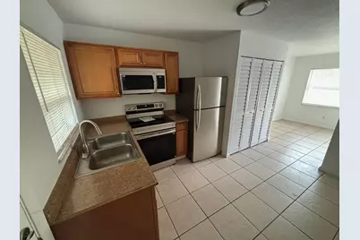 5108 Sanibel Avenue #B, Fort Pierce, FL 34951 - Photo 3