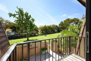 319 3rd Ct, Palm Beach Gardens, FL 33410 - Photo 13