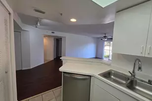 4175 N Haverhill Rd, West Palm Beach, FL 33417 - Photo 17