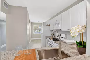 2018 SW 29th Ct, Delray Beach, FL 33445 - Photo 7