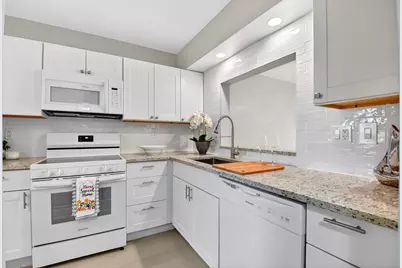 2018 SW 29th Court #0642, Delray Beach, FL 33445 - Photo 5