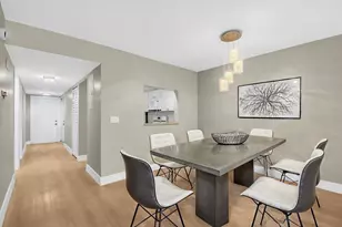 2018 SW 29th Ct, Delray Beach, FL 33445 - Photo 9