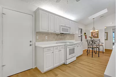 11890 Donlin Drive, Wellington, FL 33414 - Photo 7