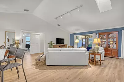 11890 Donlin Drive, Wellington, FL 33414 - Photo 5