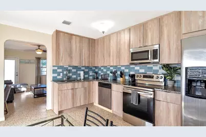 802 N J Street, Lake Worth Beach, FL 33460 - Photo 9