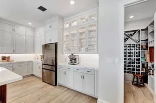 12104 Waterstone Cir, Palm Beach Gardens, FL 33412 - Photo 13