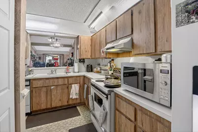 8957 NW 44th Court, Sunrise, FL 33351 - Photo 11