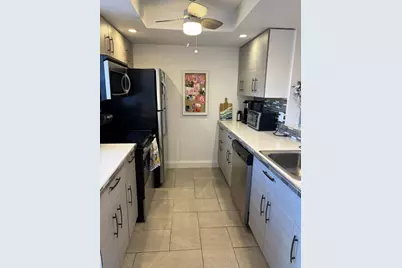 330 NE 26th Avenue #Apt 108, Boynton Beach, FL 33435 - Photo 5