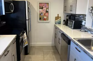 330 NE 26th Ave, Boynton Beach, FL 33435 - Photo 5