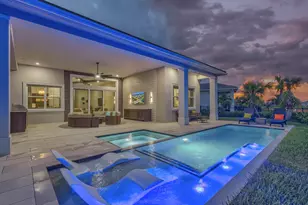 10109 Driftwood Wy, Palm Beach Gardens, FL 33412 - Photo 5