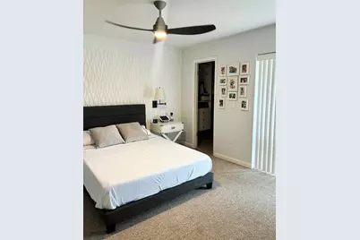 4863 Via Palm Lakes #812, West Palm Beach, FL 33417 - Photo 13