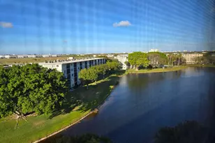 2217 Cypress Island Dr, Pompano Beach, FL 33069 - Photo 19