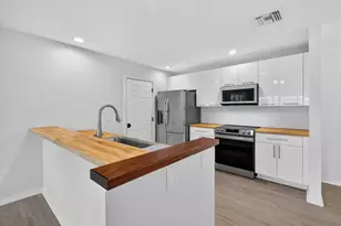 1812 E Sanderling Ln, Fort Pierce, FL 34982 - Photo 13