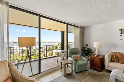 136 Lakeshore #711, North Palm Beach, FL 33408 - Photo 11