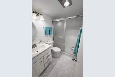 7 Lyndhurst A, Deerfield Beach, FL 33442 - Photo 3