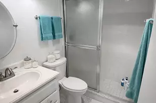 7 Lyndhurst A, Deerfield Beach, FL 33442 - Photo 3