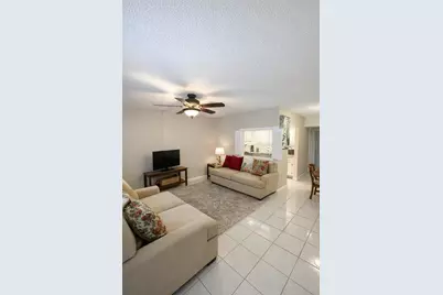 7 Lyndhurst A, Deerfield Beach, FL 33442 - Photo 1