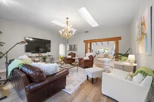 122 Lighthouse Dr, Jupiter Inlet Colony, FL 33469 - Photo 11