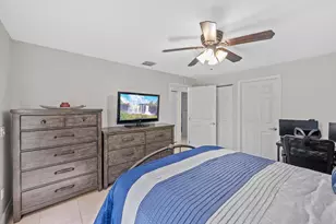 1120 NE 42nd Ct, Pompano Beach, FL 33064 - Photo 25