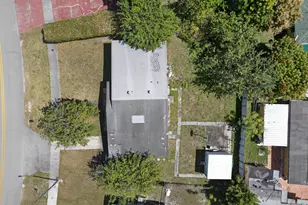 3720 SW 32nd St, West Park, FL 33023 - Photo 27