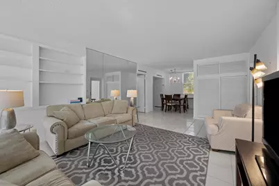 401 Peruvian #1010, Palm Beach, FL 33480 - Photo 3