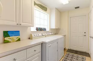 10646 SW Hartwick Dr, Port Saint Lucie, FL 34987 - Photo 23