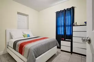 250 NW 83rd St, Miami, FL 33150 - Photo 7