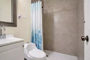 250 NW 83rd St, Miami, FL 33150 - Photo 15