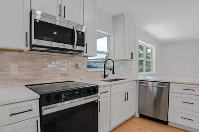 598 Coral Way, Delray Beach, FL 33445 - Photo 15