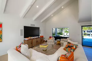 3001 NE 52nd St, Lighthouse Point, FL 33064 - Photo 17