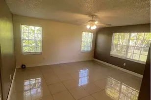 1401 SE Appamattox Terrace, Port Saint Lucie, FL 34952 - Photo 7