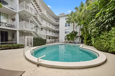 401 Peruvian #2010, Palm Beach, FL 33480 - Photo 15