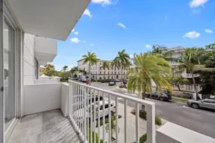 401 Peruvian Ave, Palm Beach, FL 33480 - Photo 13