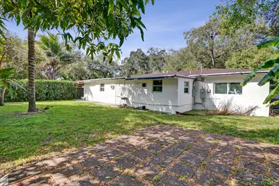 640 NE 160th Street, Miami, FL 33162 - Photo 23