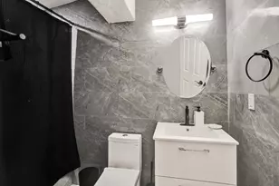 640 NE 160th St, Miami, FL 33162 - Photo 21