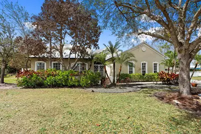 2704 Serenity Circle N, Fort Pierce, FL 34981 - Photo 1