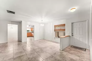 1000 SW 127th Terrace, Davie, FL 33325 - Photo 7