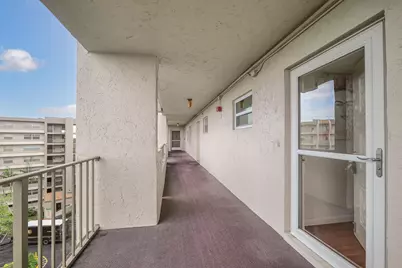 3930 Inverrary Boulevard #703-d, Lauderhill, FL 33319 - Photo 41