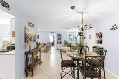 2820 Riverside #203, Coral Springs, FL 33065 - Photo 21