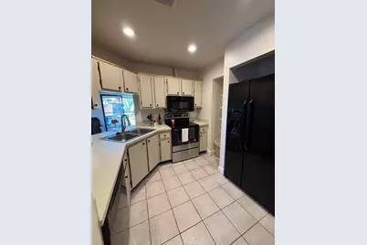 3 VÃ­a De Casas Sur #204, Boynton Beach, FL 33426 - Photo 7