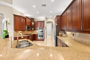 7011 Isla Vista Dr, West Palm Beach, FL 33412 - Photo 11