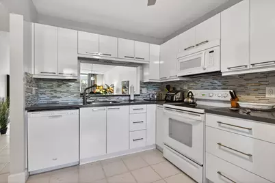 3485 Environ #C107, Lauderhill, FL 33319 - Photo 15