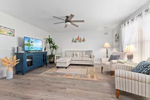 2929 SE Ocean Blvd, Stuart, FL 34996 - Photo 9