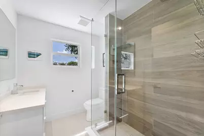 1482 NE 34th, Oakland Park, FL 33334 - Photo 15